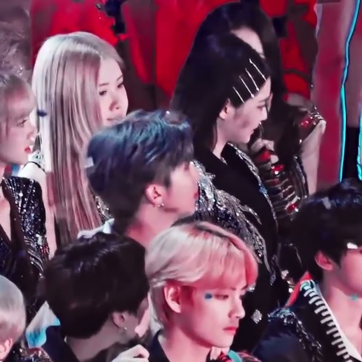 Suga looking at jisoo #bts #yoonsoo #blackpink #kpop #jisoo #suga #army #btsarmy #shorts #shorts