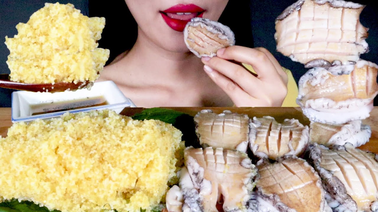 tobiko eggs abalone flying fish roe 전복에 날치알 토핑