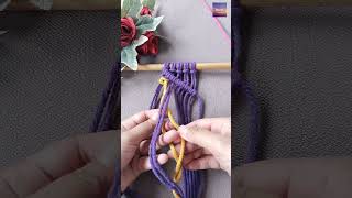 Double half hitch knot with Larks head knot #macrame #knots #diy #pattern