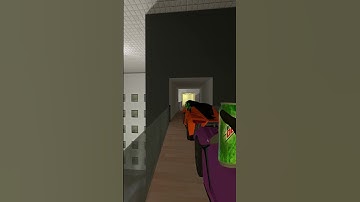 Cockroach Super Chasing in Liminal Hotel Nextbot Gmod