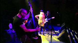 ‪Vinila von Bismark & The Lucky Dados‬ - Oh baby (live)