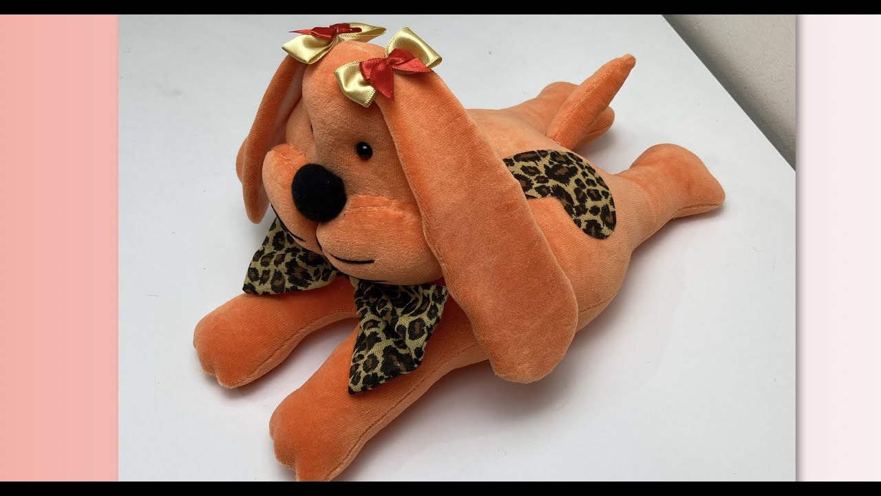 Peso de porta de cachorro deitado