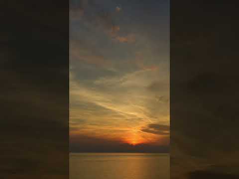 Sunset Over Greece: A Majestic Farewell to End All Videos #shorts