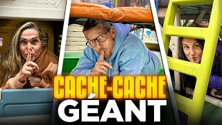 Cache Cache Gant Dans Un Magasin De Jouets 
