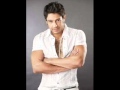 في حضن عنيك.محمد حماقي 2010.wmv