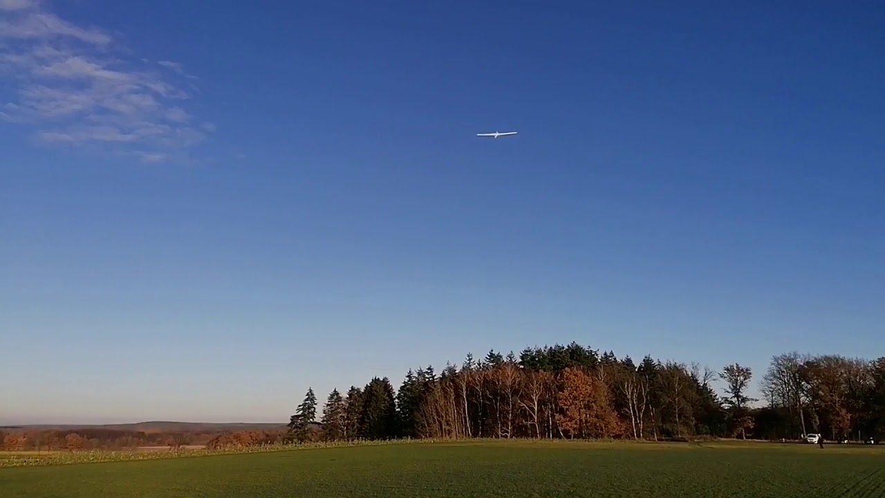 Erstflug Antaris Carbotec von Multiplex