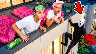 Unsere Balkon-Übernachtungsparty wurde ZERSTÖRT ! 😰⛺ (Wir sind nicht alleine)