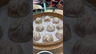 #dintaifung #lunch in #manila #philippines #xiaolongbao #dimsum #foodiemommaph #porkwontons