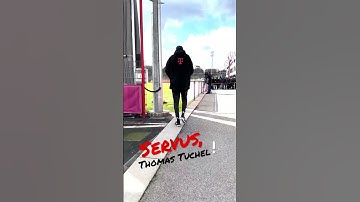 First steps on the pitch for Thomas Tuchel! 🔴⚪️