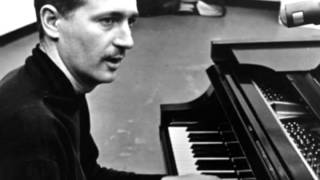 Video voorbeeld van "Mose Allison - I Ain't Got Nothing But The Blues"