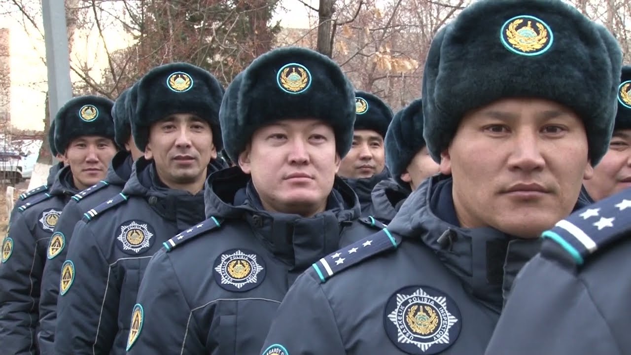 На плацу УП Караганды состоялся гарнизонный развод нарядов полиции и Национальной гвардии