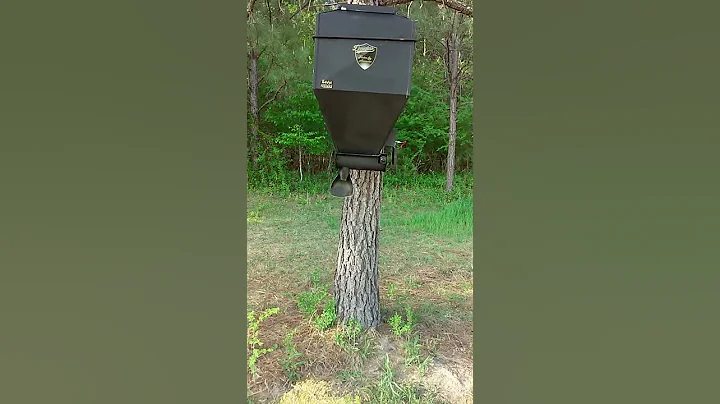 15 second run on the DOUGLAS  MANNA FEEDER