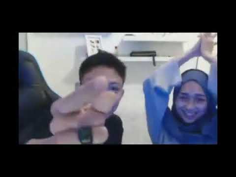 Cewek hijab ciuman parah!!!!!|AUTO BANNED???