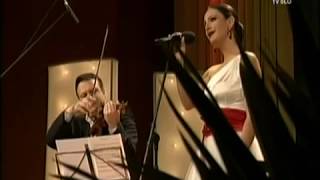 Will Ye Go, Lassie, Go - voice and violin: Marie-Anne Izmajlov & Benjamin Izmajlov chords