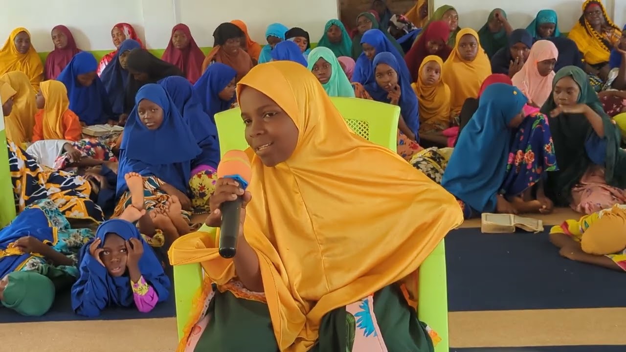 MASHINDANO YA QUR-AN JUZUU MBILI KATA YA KANGA