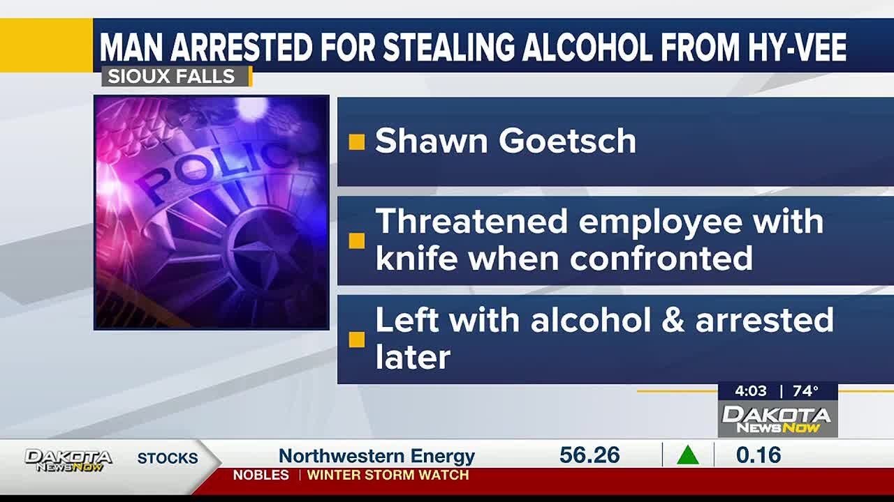 Sioux Falls man arrested for stealing alcohol at knifepoint - YouTube