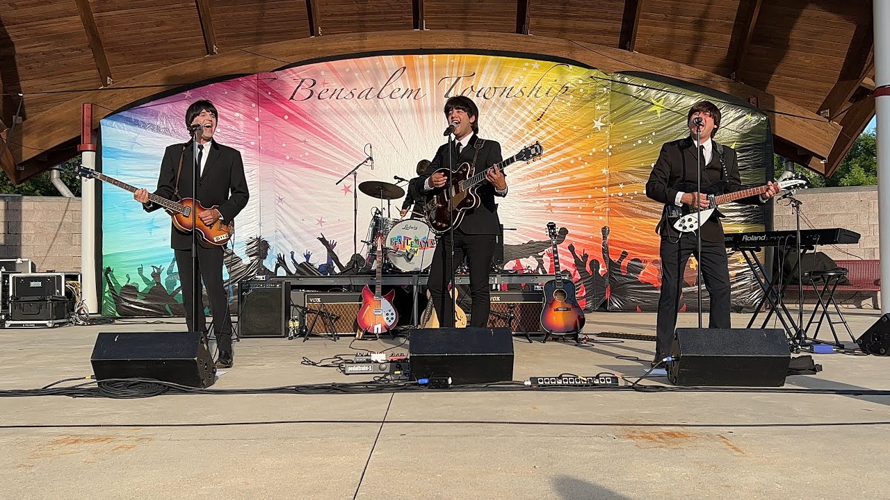 Beatlemania Now performing I Am The Walrus