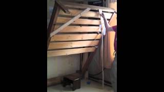 Seinale Käiv Voodi .