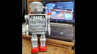 Demo of Swivel-O-Matic Astronaut robot. Made in late 1960s Japan by Horikawa. Part 2.