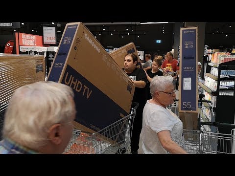 Eröffnung der Real-Markthalle in Balingen