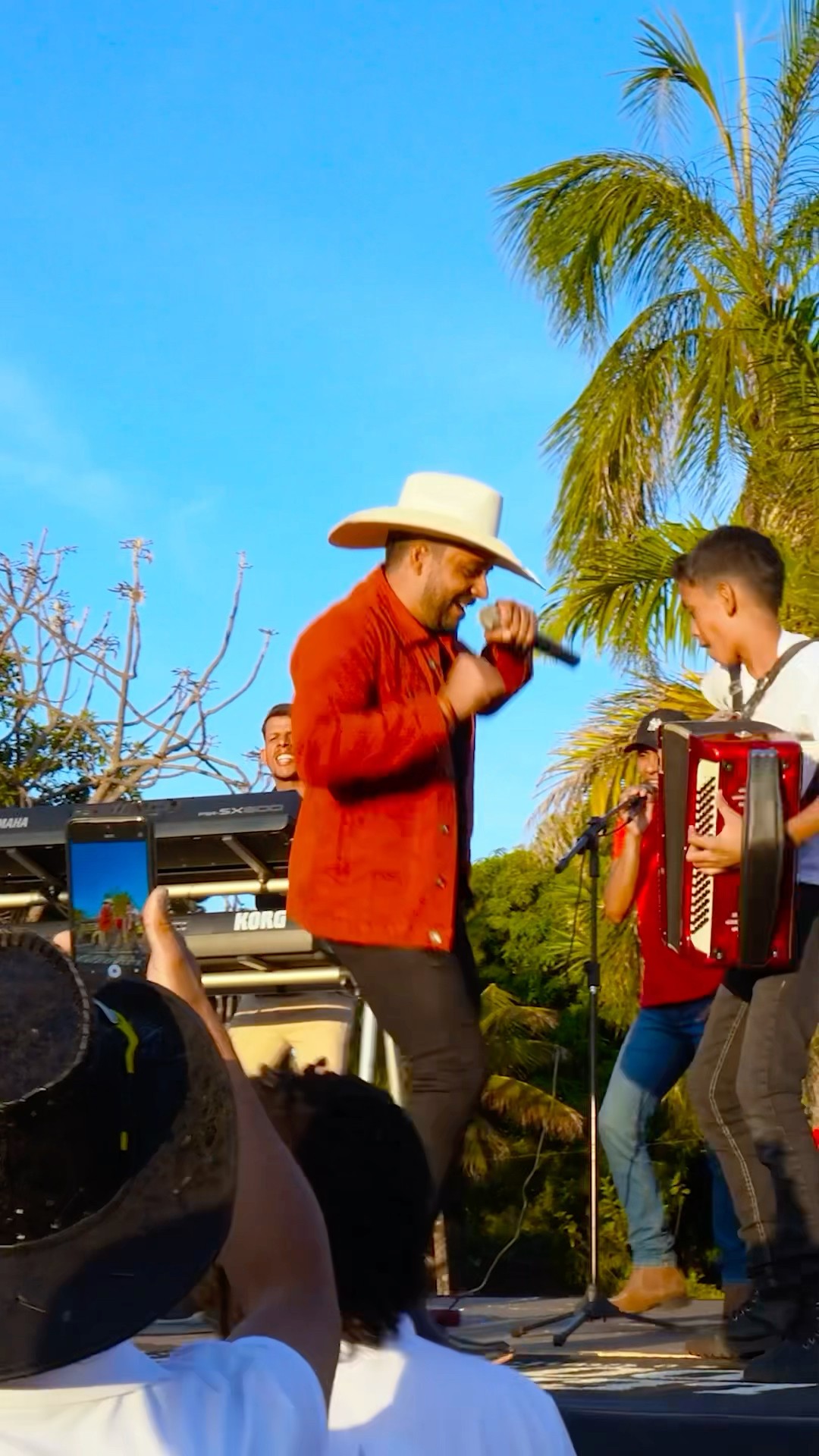 Leãozinho do forró cantando a sua música de sucesso #boanoiteee #leaozinho #leaofevereiro #sertan