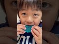 TikTokゼリー2個食べるみなくん😂　2個成功するかな？　まりちゃんいずちゃんチャンネル　#shorts