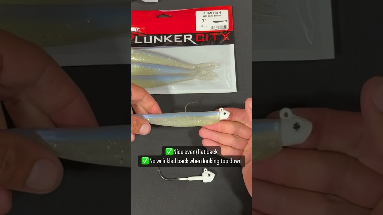 fish lure that looks like an e Savage Gear Alien Eel V2 Golden Ambulance KCR YoYo Mechanical Fisher's Automatic Color:Black Crystalina making it a great