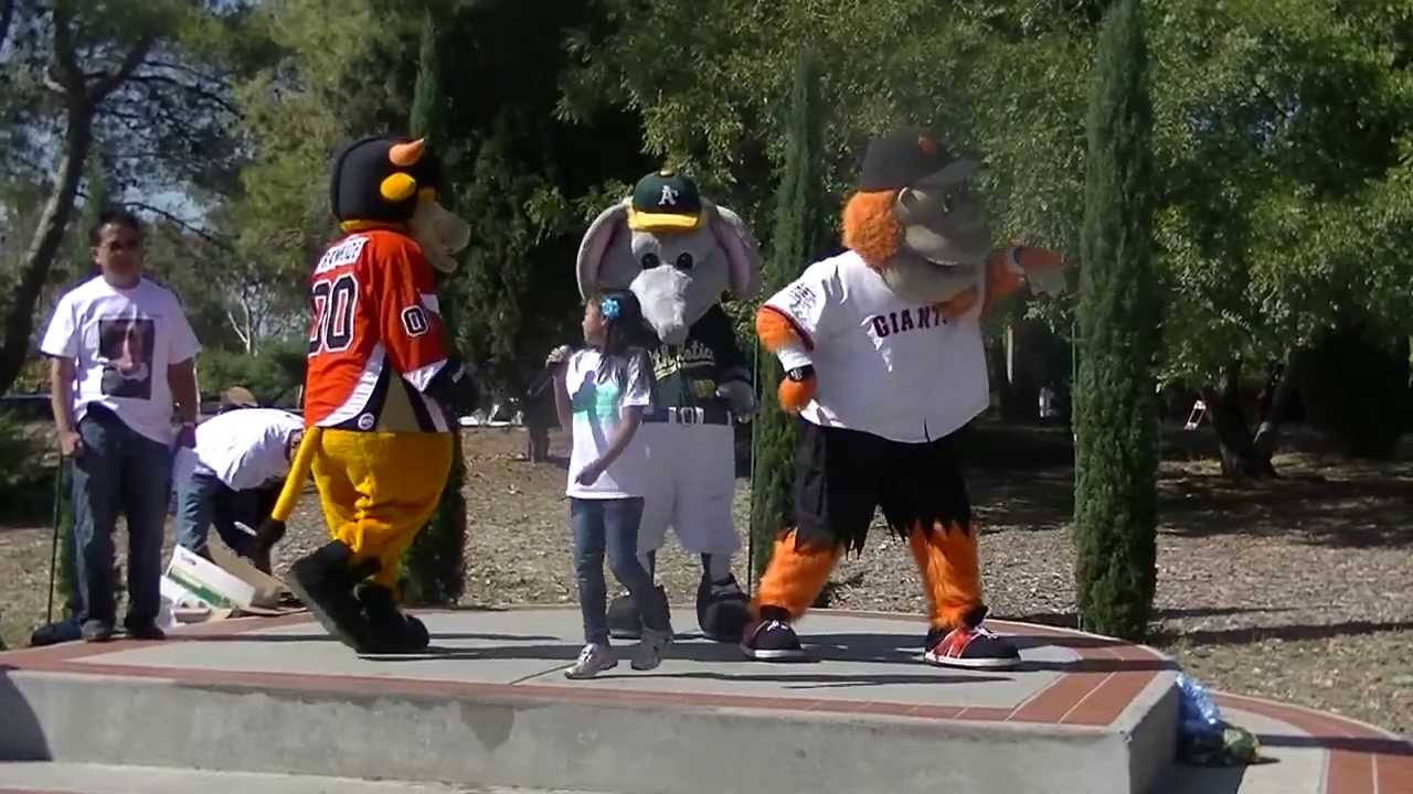 Watch 8 yrs old Nayah Damasen I Want You Back support FARE 2013 Walk N Run on YouTube Watch 8 yrs old Nayah Damasen I Want You Back support FARE 2013 Walk N Run on YouTube