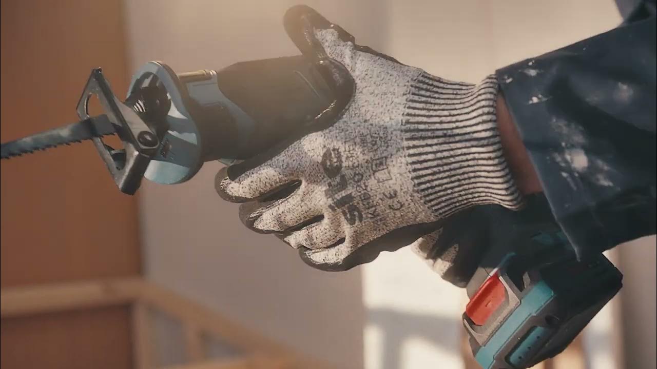 Erbauer EXT 12V Reciprocating Saw ERS12LI Screwfix YouTube