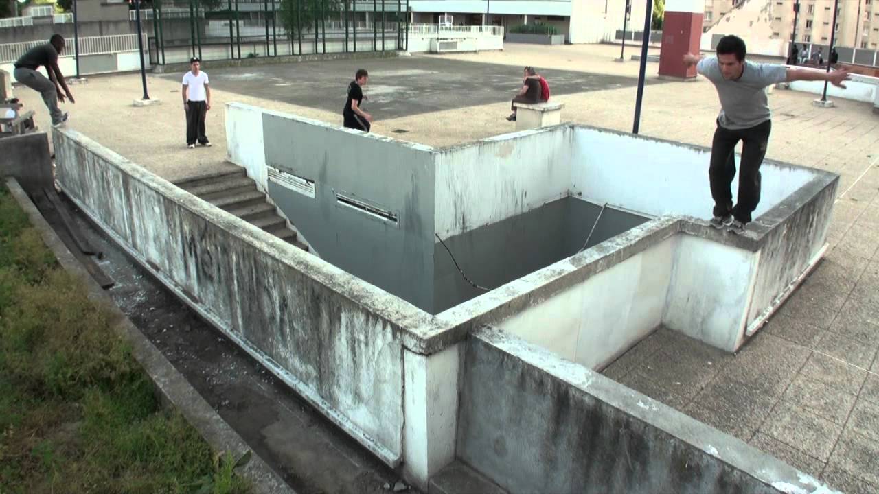 Parkour Paris Cours : Parkour Paris' Class (english sub)