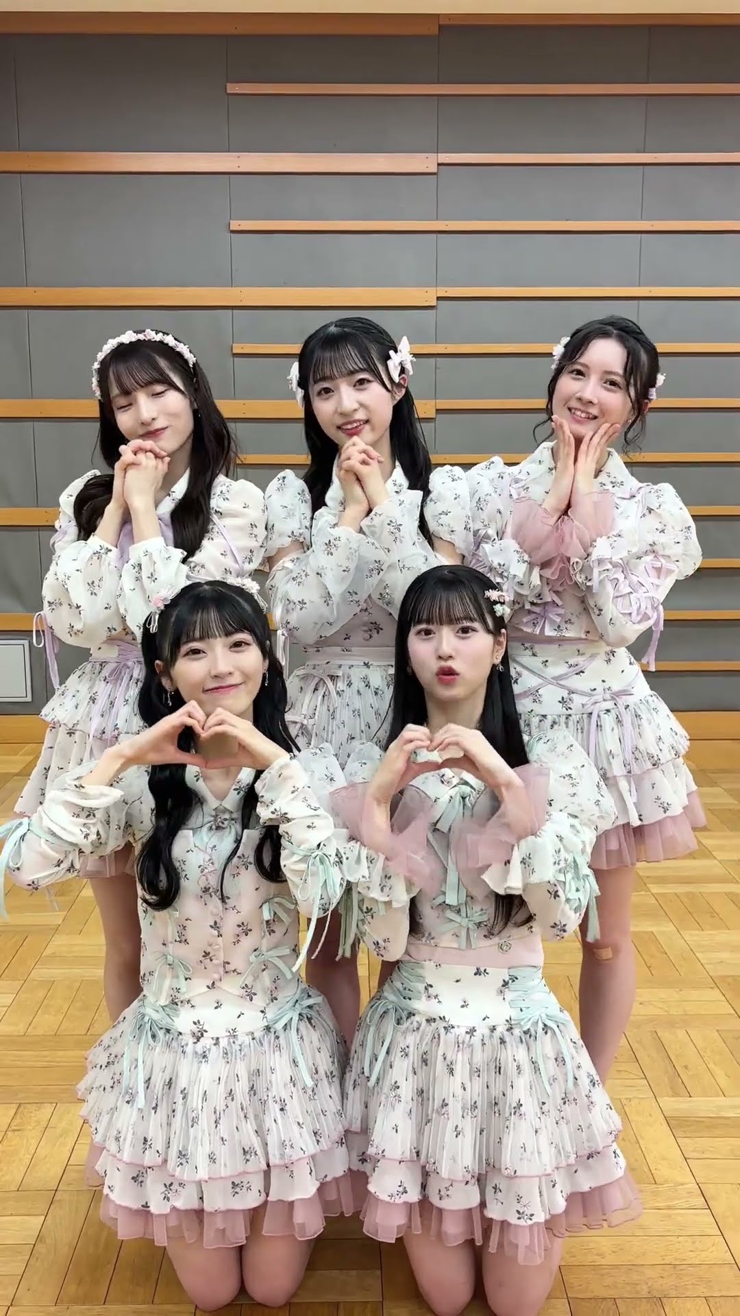 みんなも真似して踊ってね🩰🌷 #akb48 #カラコンウインク#佐藤綺星