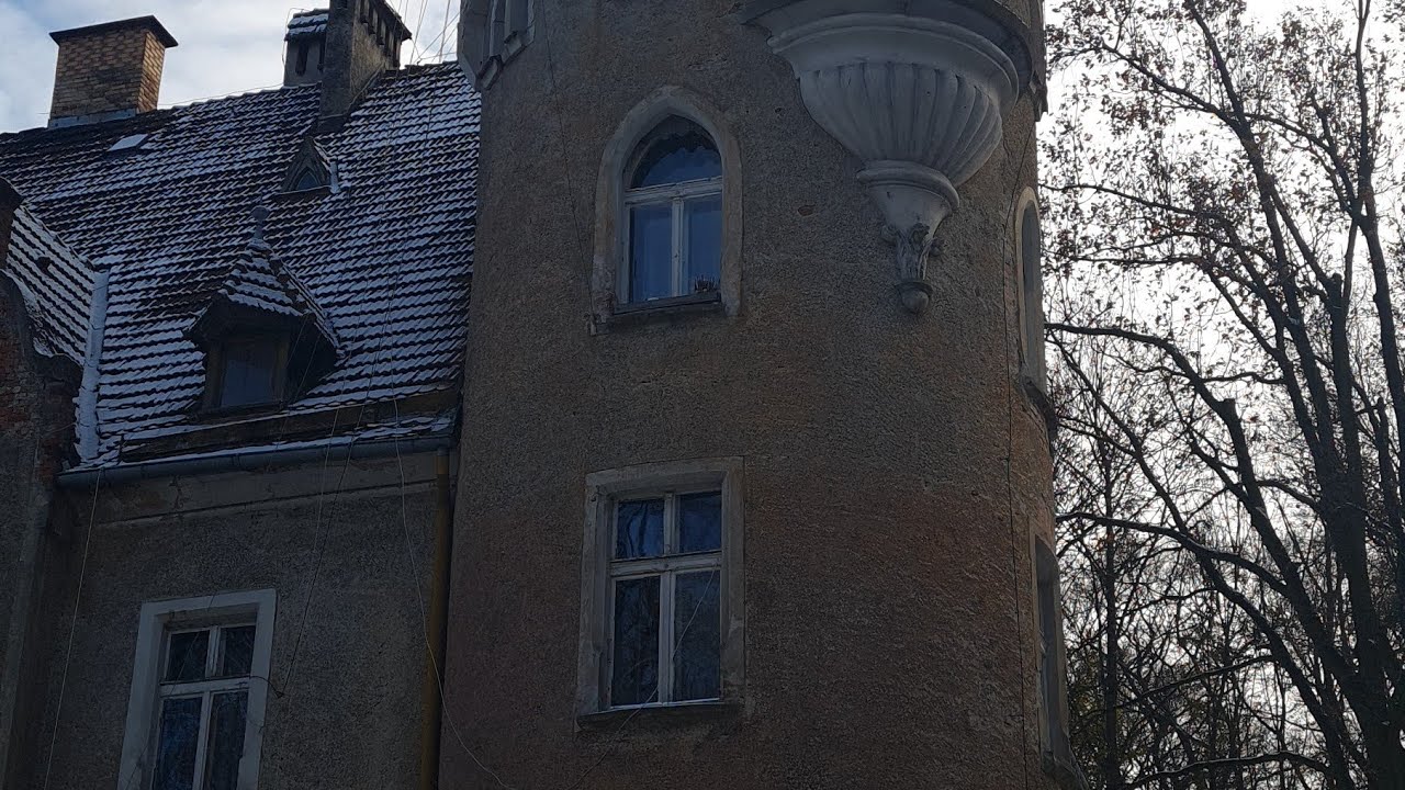 willa zamek Palace built in 1905 poland