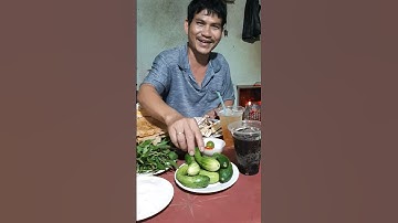 Ăn mực nướng uống trà xanh #food #dailyvlog #tuyenanngon #mukbang #shorts #streetfood #lunch