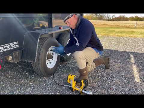 How To Use An Electric Grease Gun