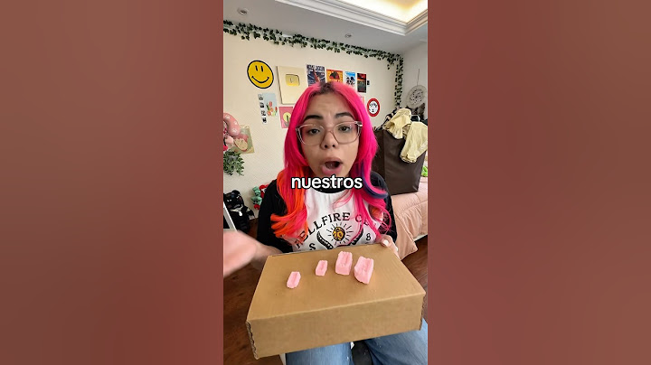 MI MAMÁ SE BURLA DE MI