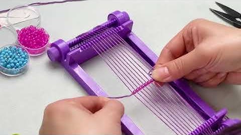 43145195   AU13743   BRACELET LOOM SET