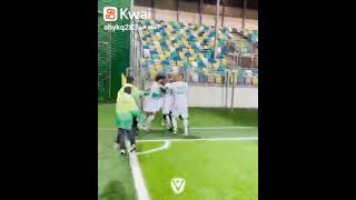 عفوية مشجع نادي النصر الليبي 