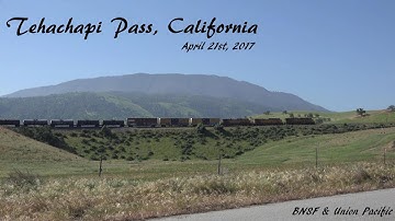 Tehachapi Pass trains in 4K: 4-21-2017 / BNSF & UP