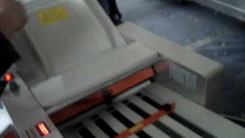 Automatic desktop A3 paper/ file/ greeting card folding machine