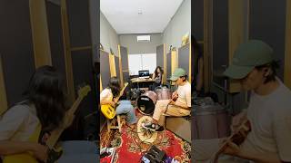 Take Me Out  Franz Ferdinand garagerock guitar bass fuzz drum fender lespaul pongkibarata