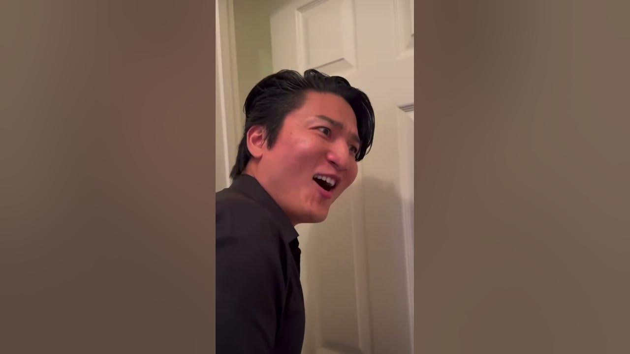 Significant difference between America and Japan😅😂🤣#America #Japan  #Door #Guitar #Music