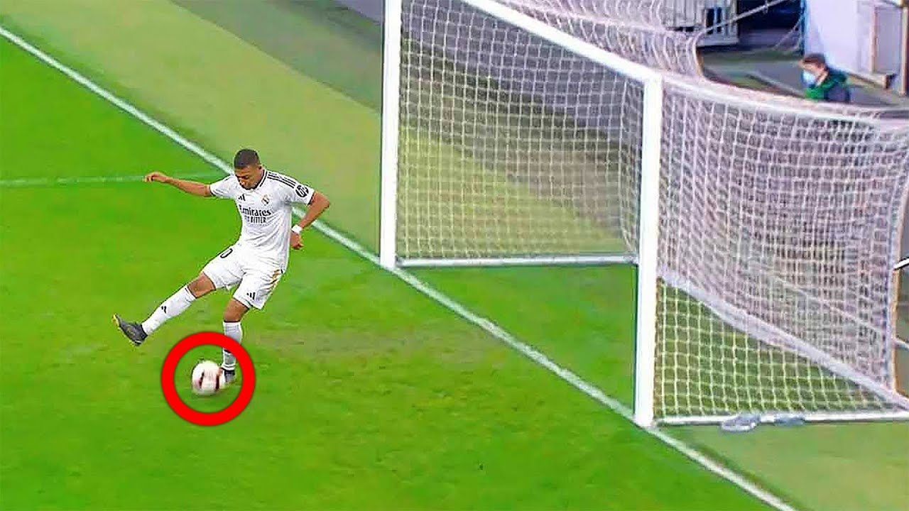 1 in 1,000,000 Football Moment 🤯