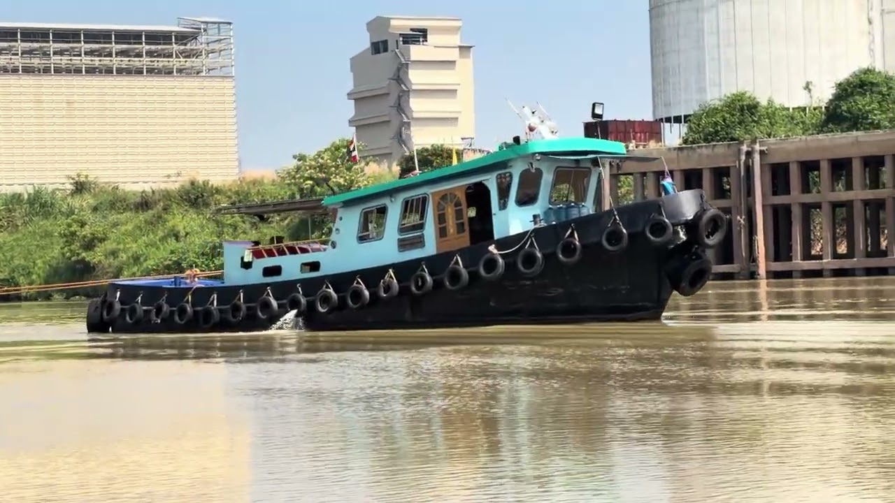 เรือยนต์ทองเลิศรุ่งเรือง วัดป่าโมก