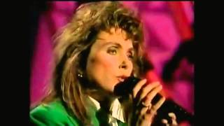 Laura Branigan - Reverse Psychology and Never In A Million Years - The Tonight Show (1990)