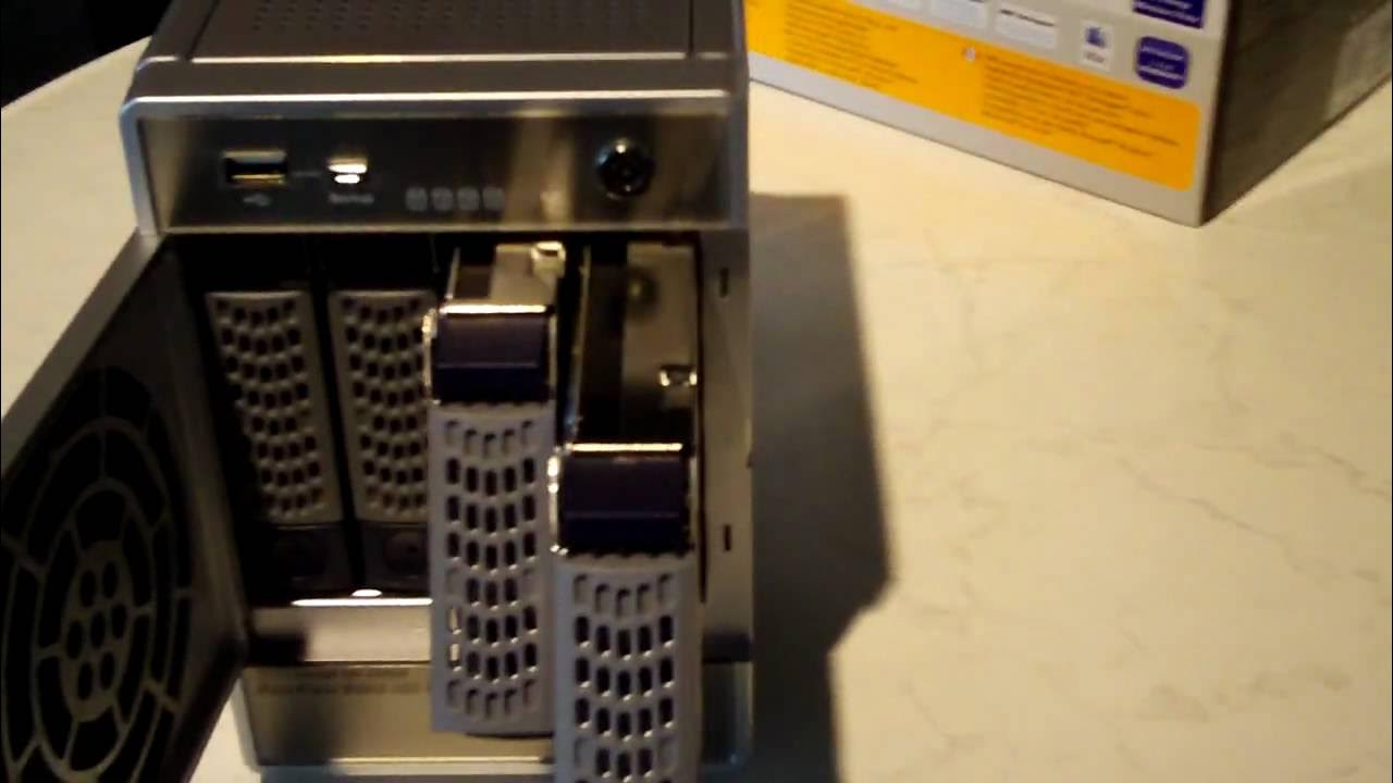 Netgear ReadyNAS NV+ RND4000 & 4x 1TB SAMSUNG F1 HDD