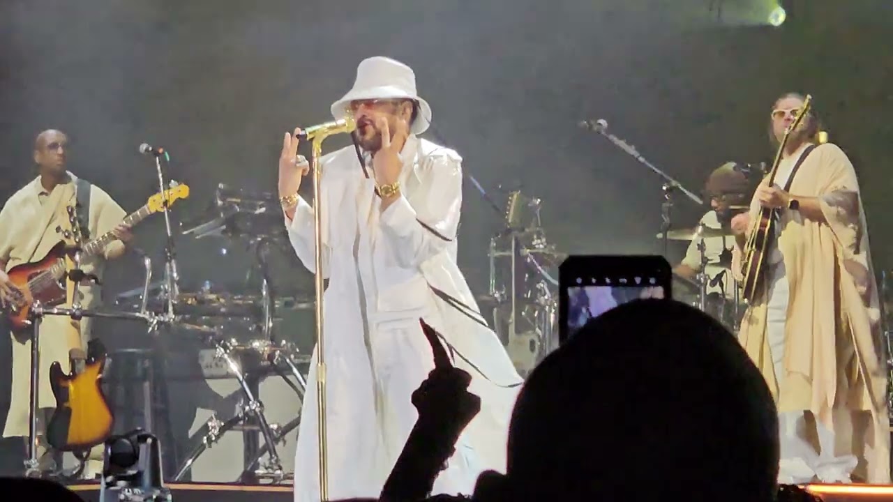 Maxwell: Get to Know Ya Live at Kia Forum. Inglewood, Ca. The Serenade Tour 2024