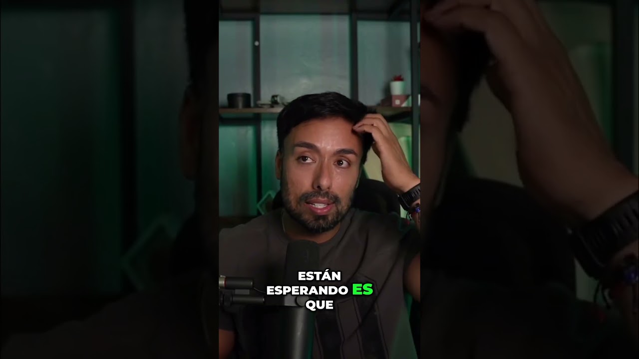 Trabajar por tres personas cobrando un solo sueldo no es gratitud, es explotación.