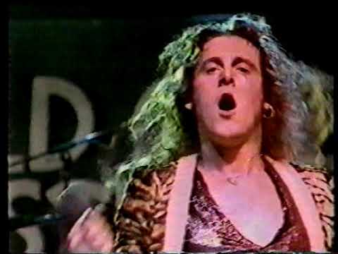 TYGERS OF PANTANG - live with John Sykes 1982 - YouTube