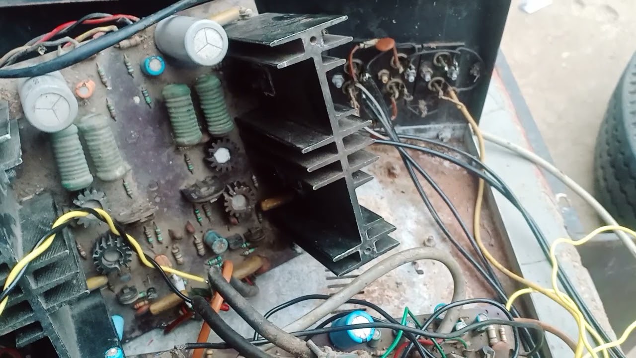 Ahuja 4040s amplifier(2)