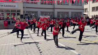 Kazak Kartal Dansi Merzi̇fon Fati̇h İlkokulu 3/A Sinifi 23 Ni̇san 2026